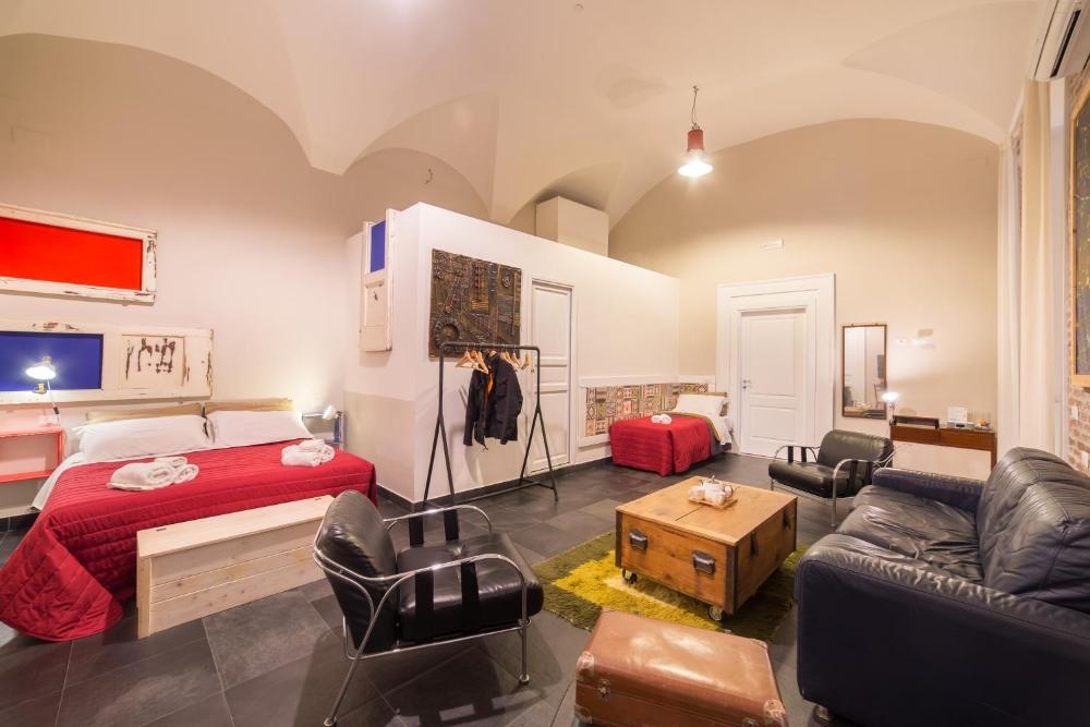 The Bellini House by House In Naples